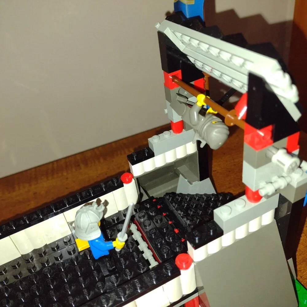 Lego Ninja Stone Tower Bridge, Castle, w original box and instructions, retired - Picture 11 of 16